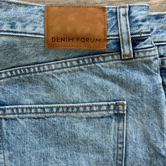 Aritzia denim for the Joni mid length short size 29 - Picture 5 of 5